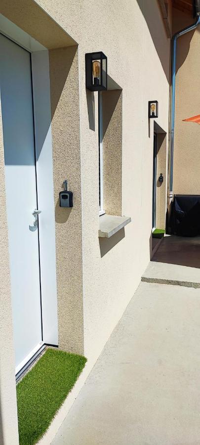 Chambre Vue Lac Av Piscine Prunières Екстериор снимка